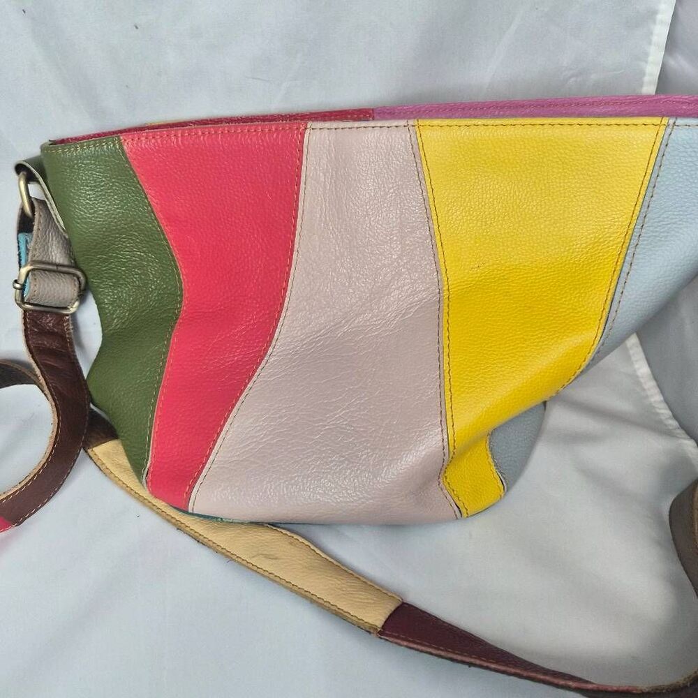 Amerileather patchwork purse - Picture 2 of 6